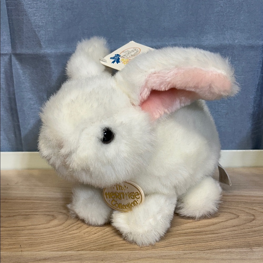 Ganz Heritage Collection White Roland round Rabbit Plush Stuffed Animal 1985